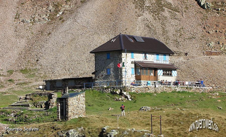 16 Rifugio Grassi.JPG